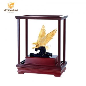 Tượng đại bàng dát vàng 24k