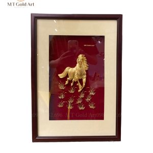 Tranh ngựa mã đáo trành công (36x50cm)