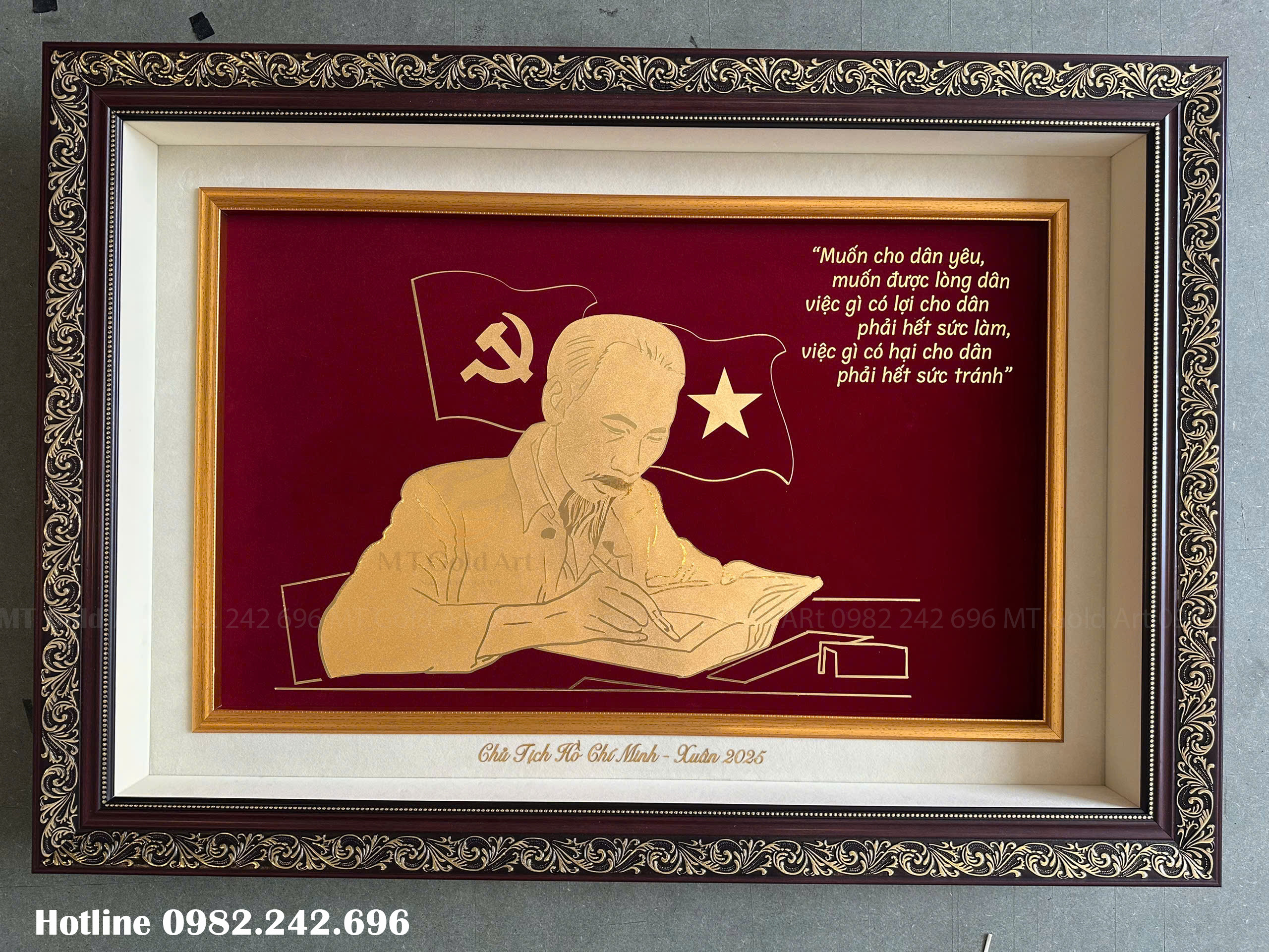 Quà tặng 30/4 -1/5 cao cấp ý nghĩa