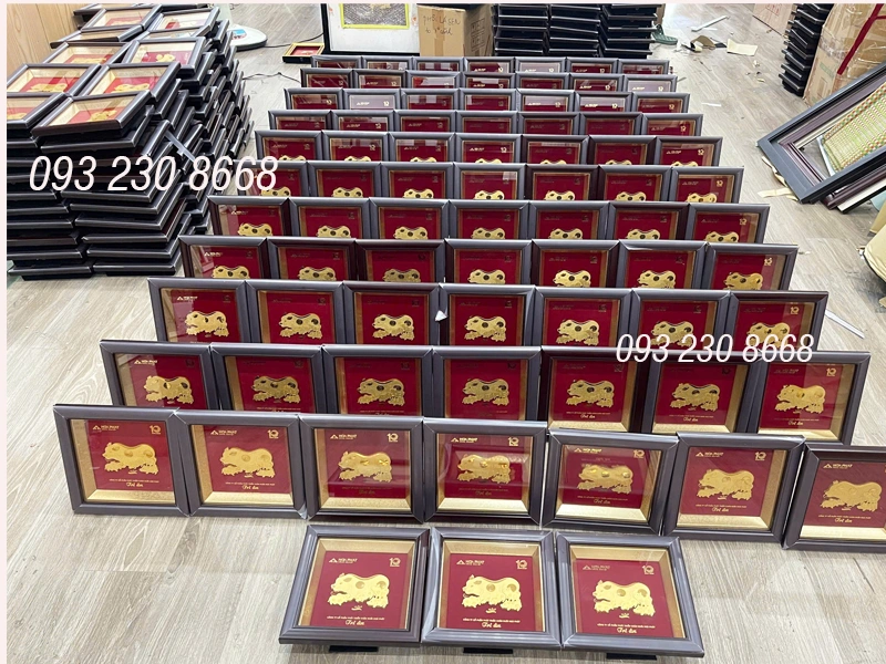 tranh ky niem 10 nam thanh lap cong ty hoa phat nong nghiep